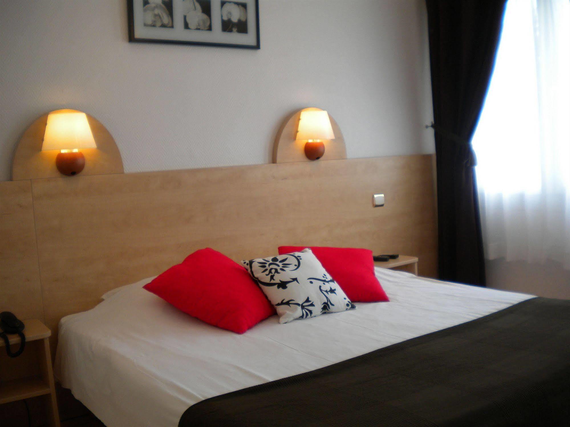 Hotel De Paris Barneville-Carteret Ngoại thất bức ảnh